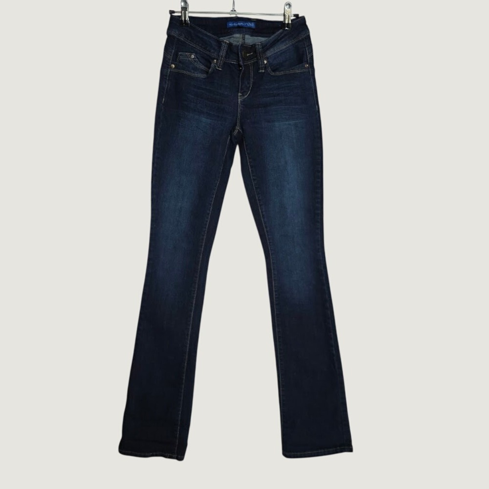 YMI WannaBettaButt Bootcut Jeans Womens 1 Dark Blue Excellent Low Rise Stretch